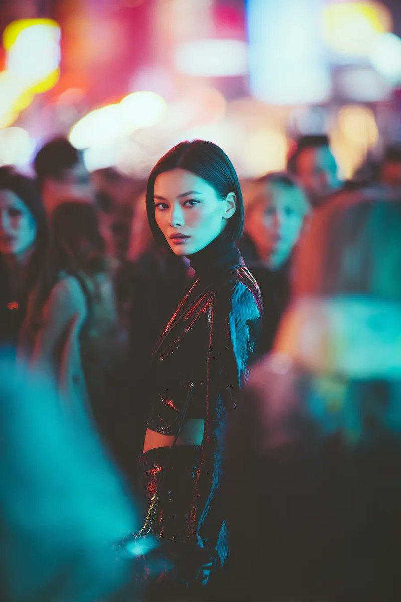 超逼真赛博朋克时尚肖像
