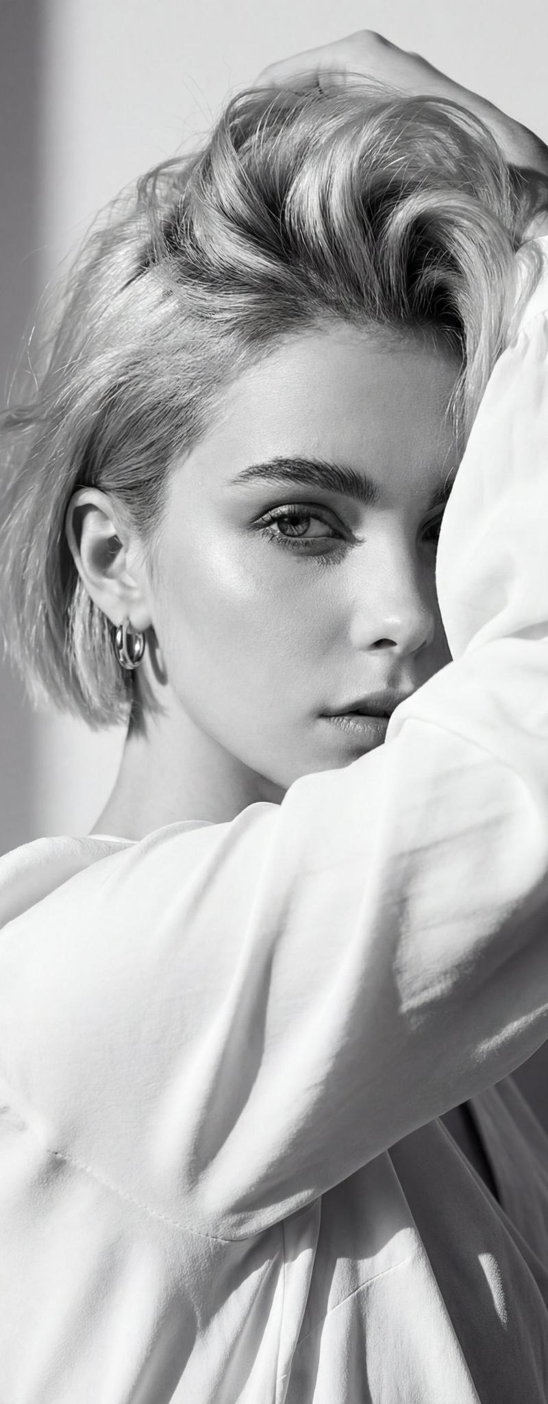 Monochrome high-fashion portrait: GPT Image 2 prompt