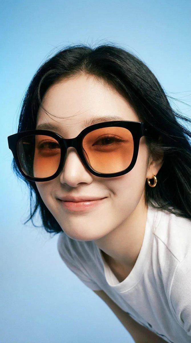 Editorial style woman portrait: GPT Image 2 prompt