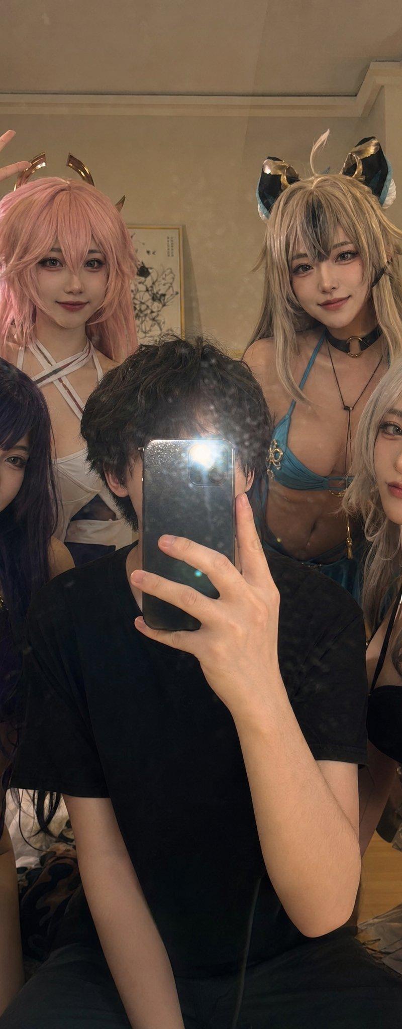 Anime bikini cosplay mirror selfie: GPT Image 2 prompt