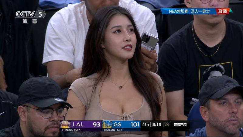 NBA stands CCTV5 broadcast screenshot: GPT Image 2 prompt