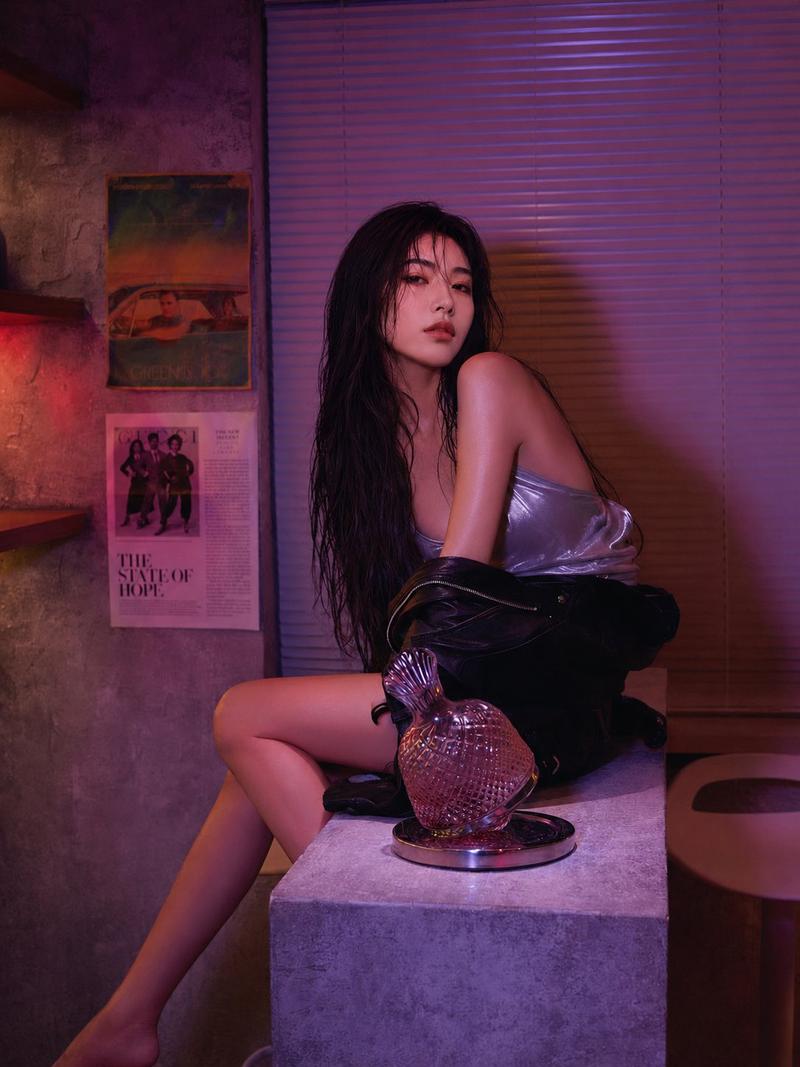 Retro neon bar magazine portrait: GPT Image 2 prompt
