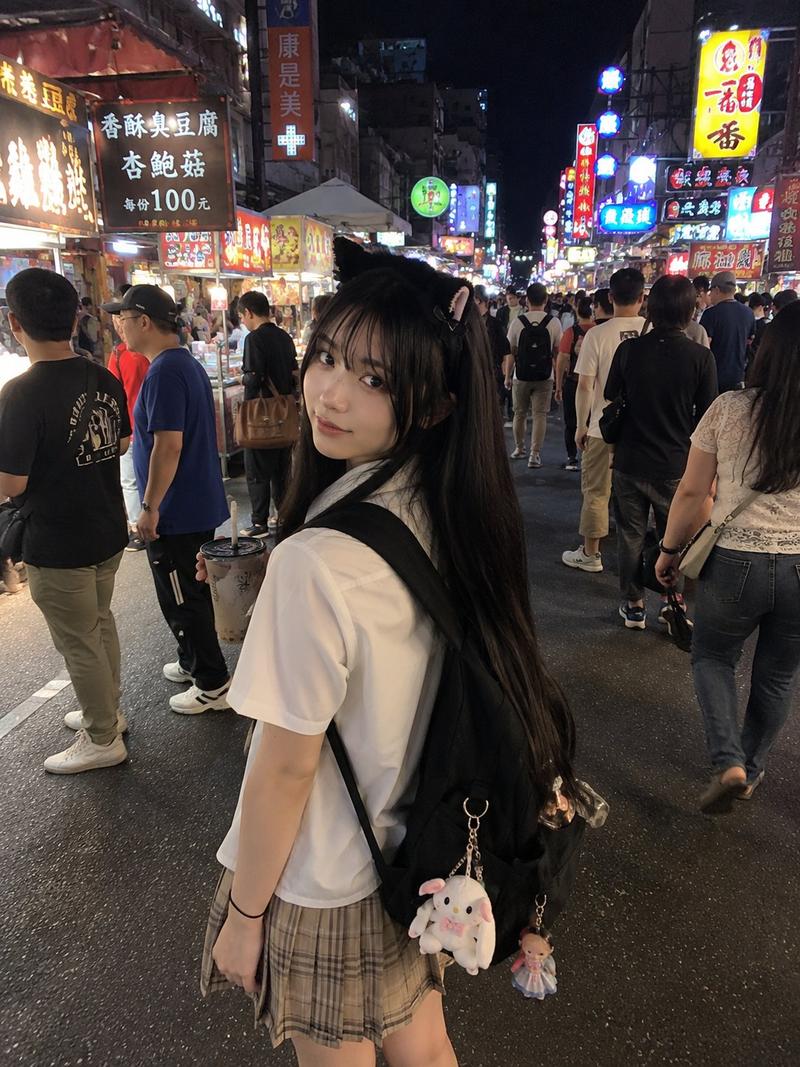 Night-market schoolgirl street snapshot: GPT Image 2 prompt
