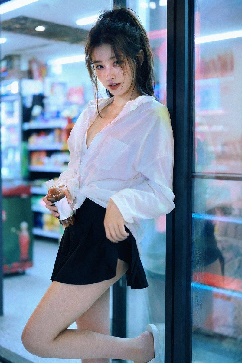 Convenience store 35mm portrait: GPT Image 2 prompt