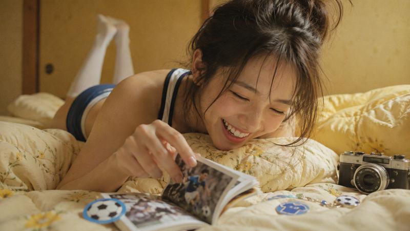 私密质感日系女生足球宝贝写真