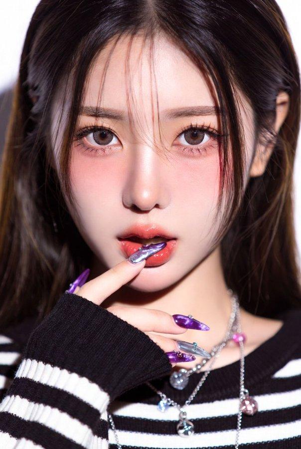 年轻女性的超近特写肖像