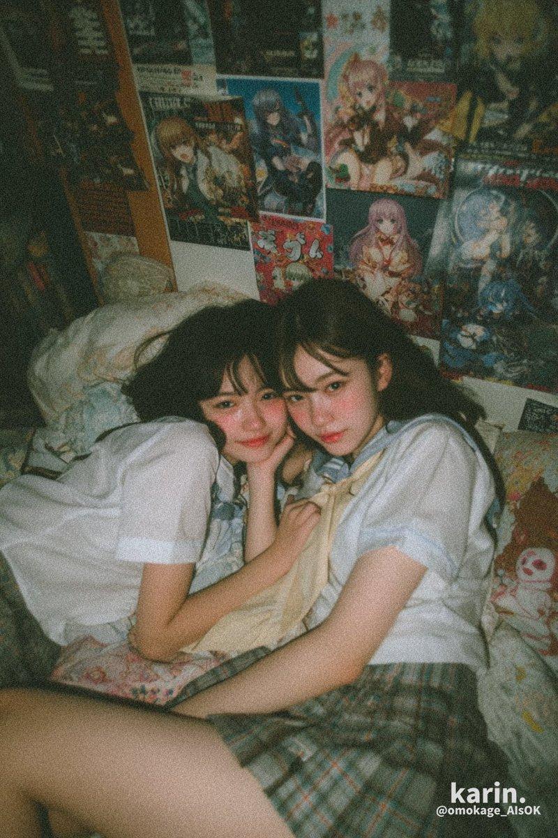 动漫迷杂乱房间，友谊之花盛开