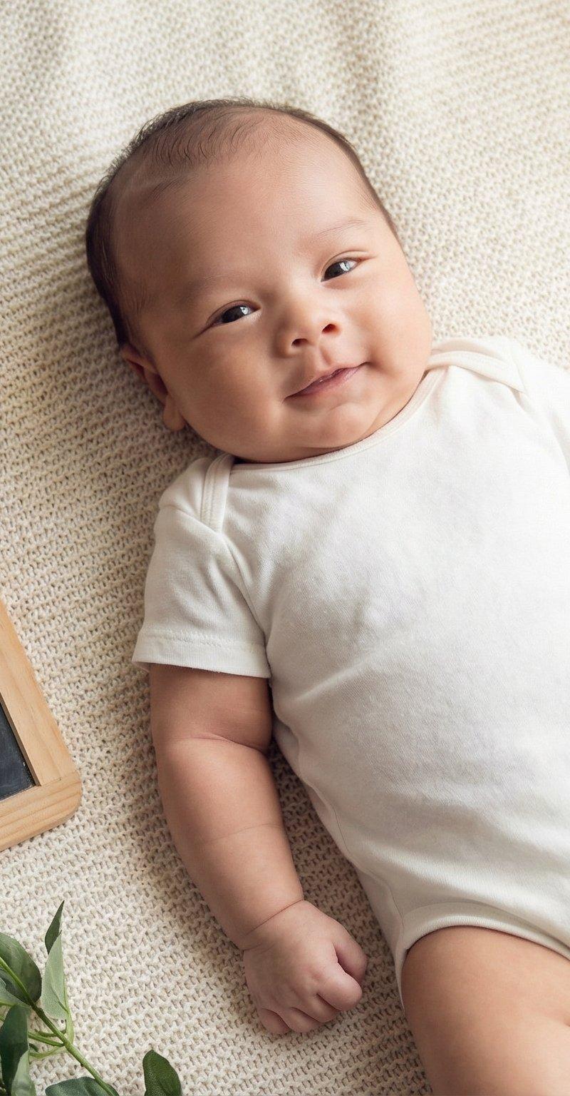 新生児の成長記録フォトグラファー