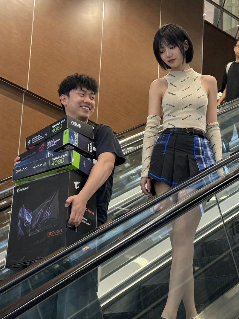 Candid Mall Shopping Snapshot