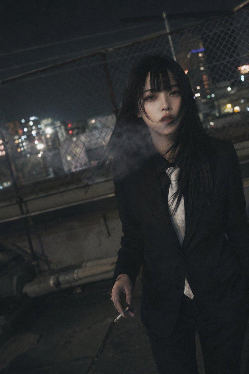 天台夜景抓拍人像