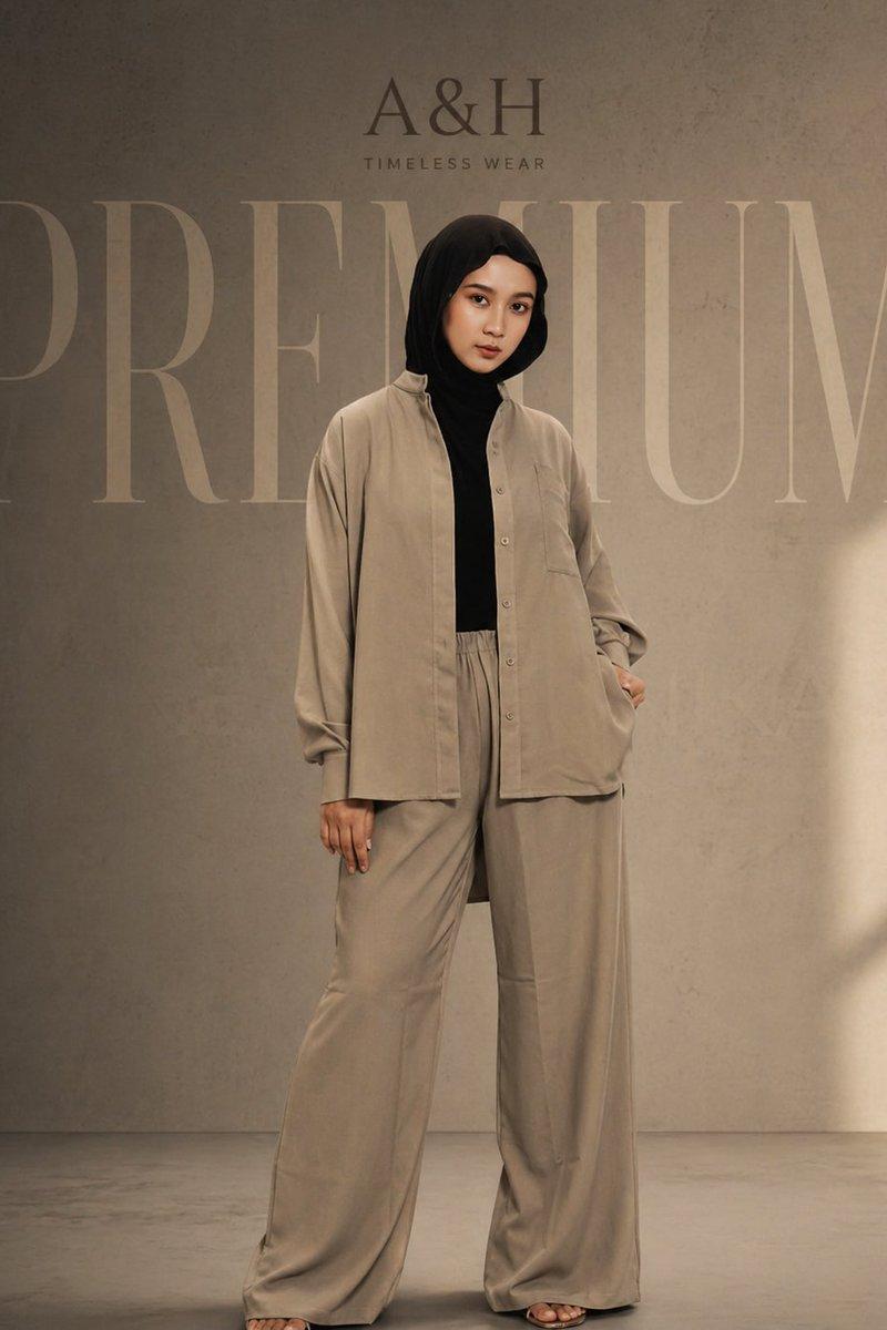 Modest Fashion Studio 杂志大片提示词