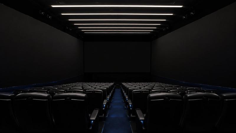 照片级真实感的 4DX 电影院放映厅