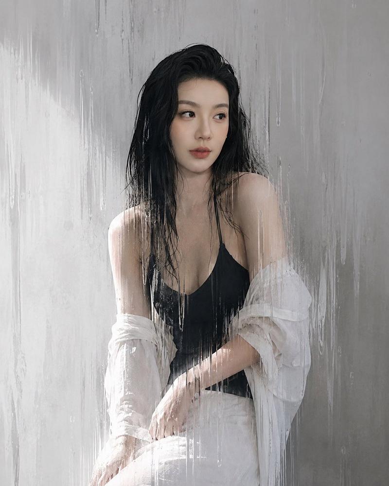 雨中玻璃时尚人像